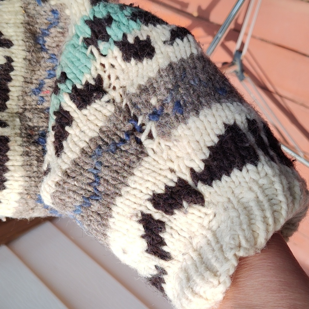 Retro Handmade Rag Wool Sweater Large - Picture 5 of 6